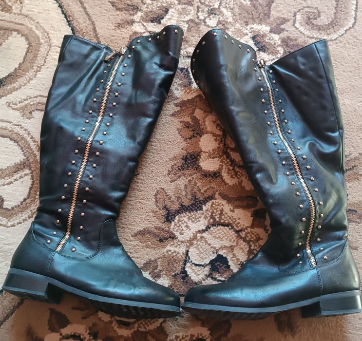 Продам взуття жіноче ,