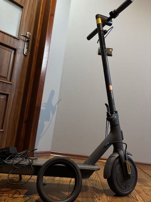 hulajnoga elektryczna Mi3