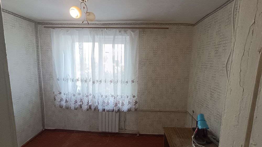 Продаж 3 кімнатної квартири, центр, Чугуїв