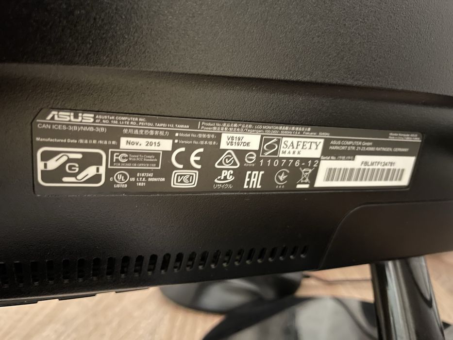 Монітор асус монитор asus 18.5 vs197