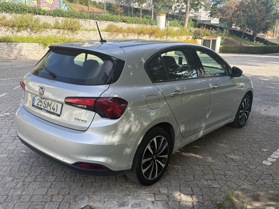 Fiat Tipo 1.3 multijet Diesel Compacto Economico foto 2