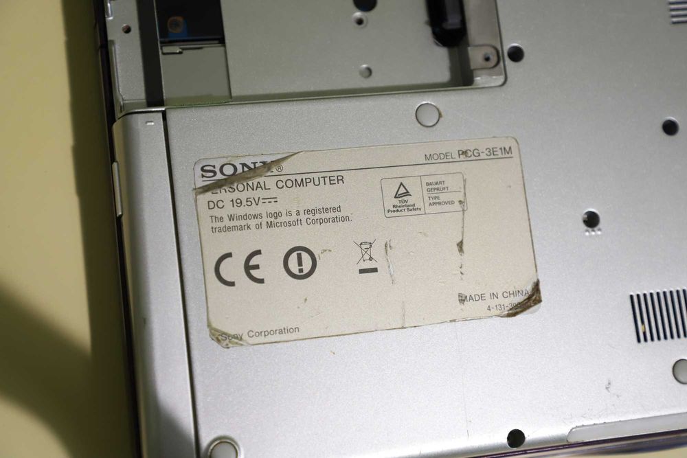 ноутбук Sony PCG-3E1M