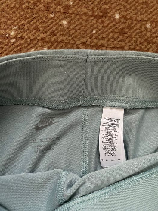 Оригінальні жіночі велосипедки Nike