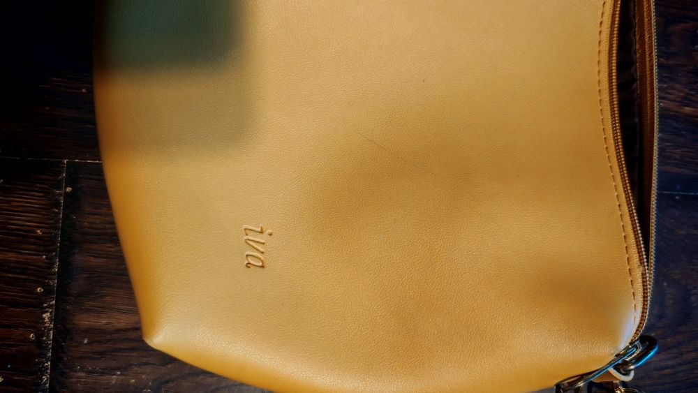 Torebka iva skórzana