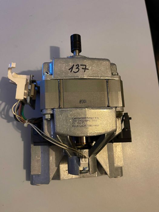 Silnik pralki Electrolux