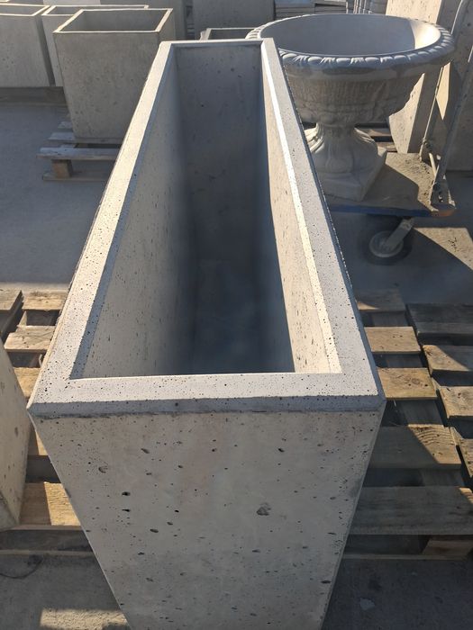 Donice betonowe architektoniczne ogrodowe