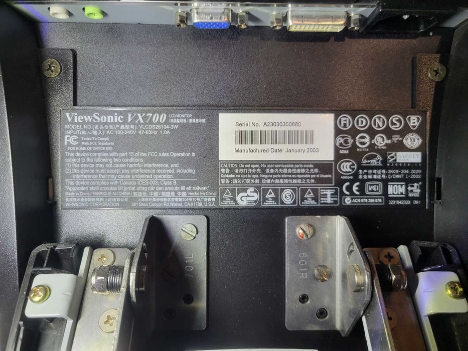 Монітор ViewSonic VX700 (17 дюймів)