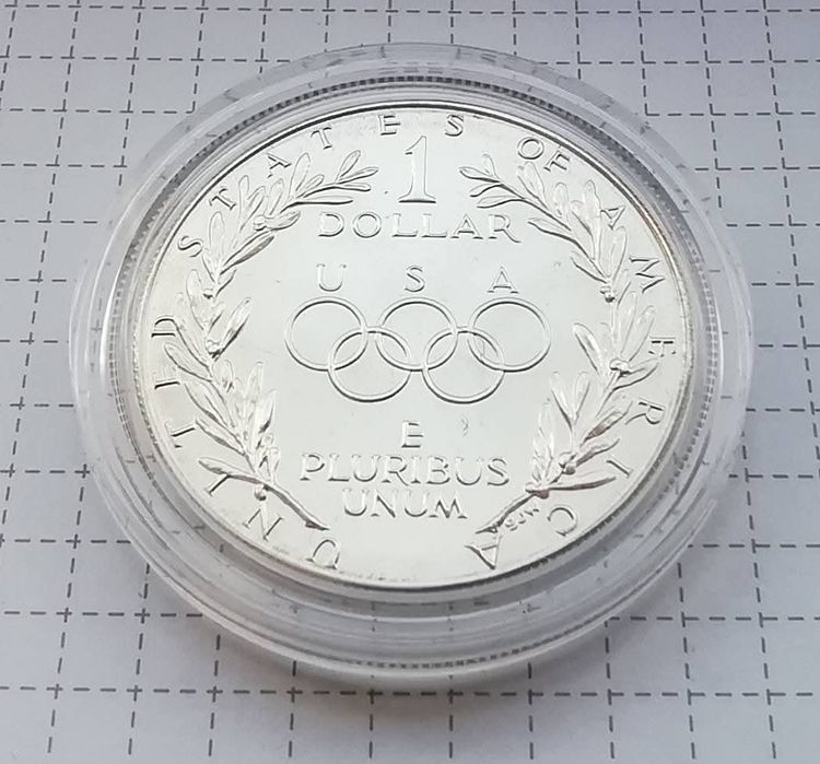 США 1 долар 1988р. (D) СРІБЛО. Олімпійські ігри в Сеулі. Сертифікат.