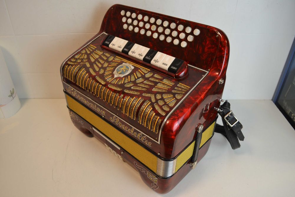 Concertina Cooperativa Stradella 5 Voz