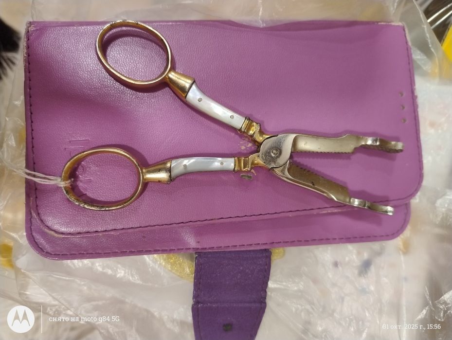 Щипці для омарів старовинні