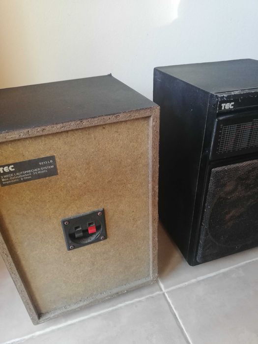 Colunas de som TEC