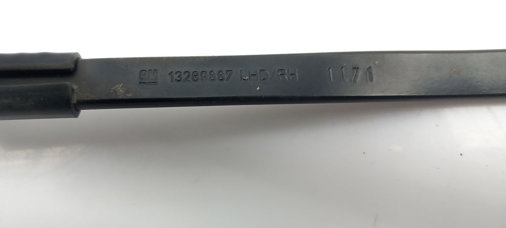 Haste / braço de escova limpa vidros frente direita OPEL Astra J