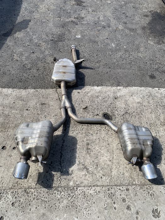 Вихлопна audi Q58r 80a 3,0/2.0 tfsi труби вихлопні ауді a4b8 b9глушник