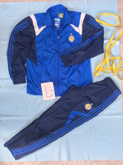 Спортивні костюми Динамо Киів Адідас.