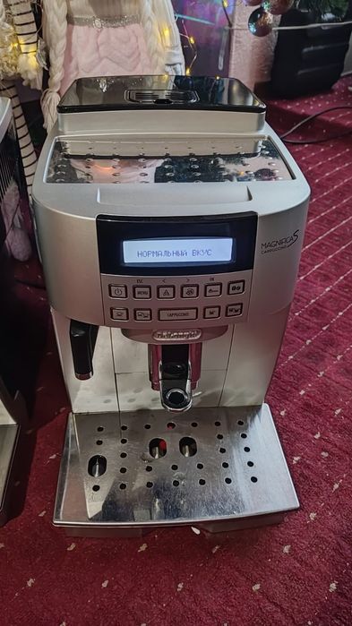 Кавомашина DeLonghi Magnifica S — ідеальний смак кожної чашки!