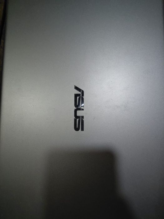 Asus VivoBook 15