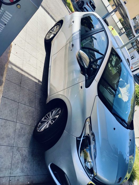 Vendo Peugeot 208