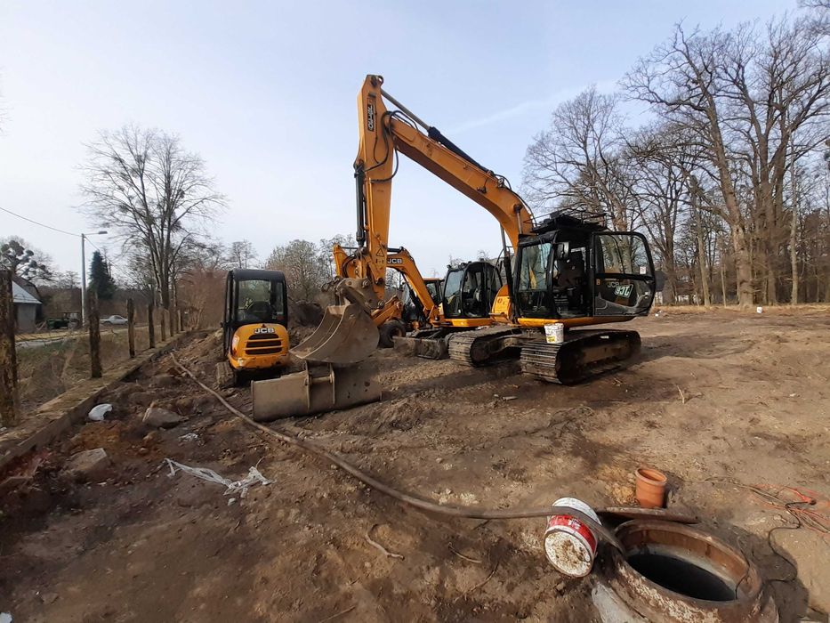 Roboty ziemne ,kruszarka rozbiórki, usługi koparkami  , samochody wywr