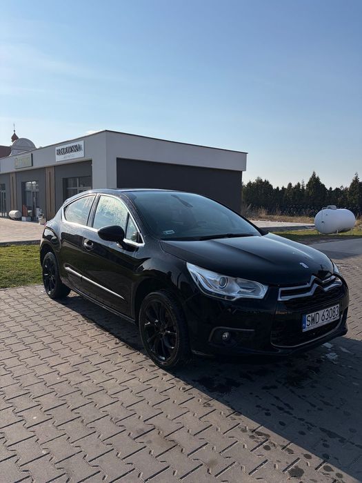 Citroën DS4 Citroën DS4 2015, 165 KM – zadbane, bogate wyposażenie