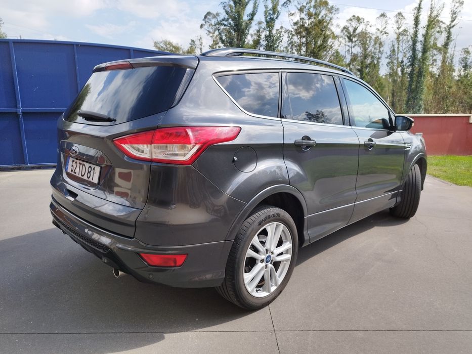 Ford Kuga Titanium 2.0 Duratorq TDCi 180 CV Automático – Tração Integral inteligente foto 3