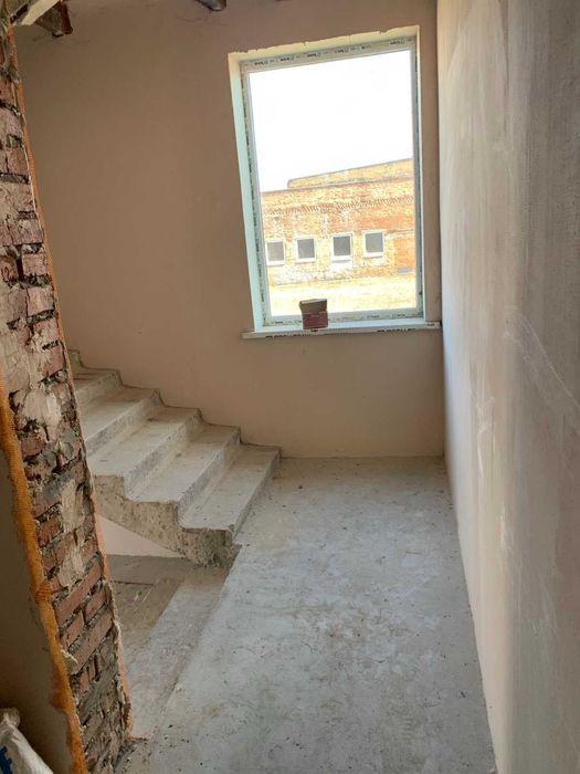 Приміщення під виробництво,склад Червоноград( Шептицький) Острів