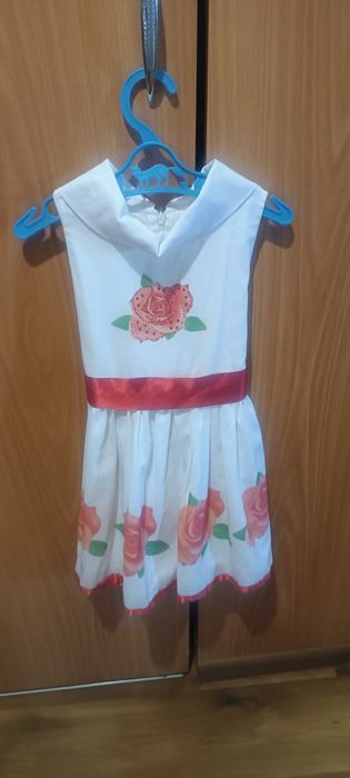 Сукня для дівчат