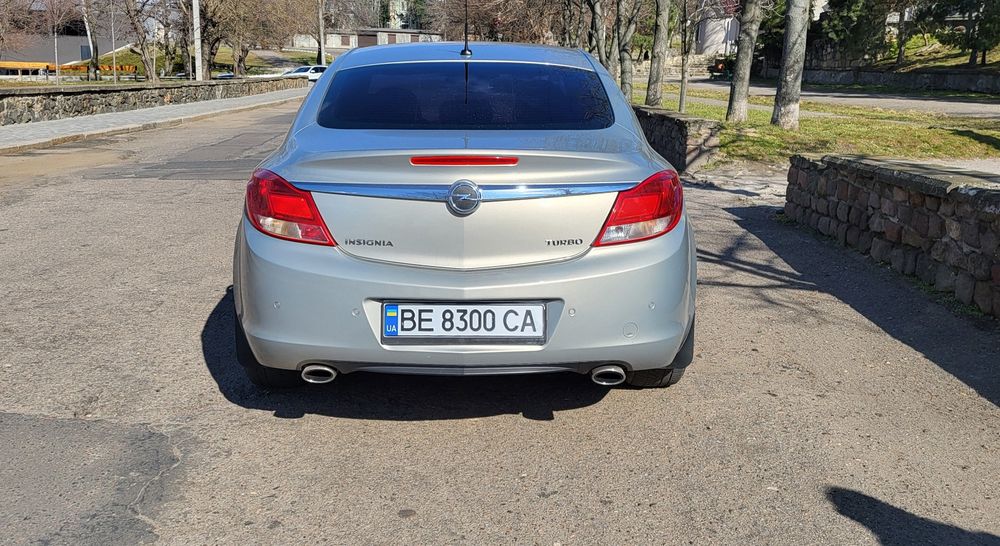 Opel insignia 2009 2.0