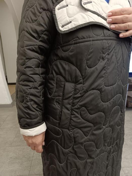 Пальто, плащ з капюшоном