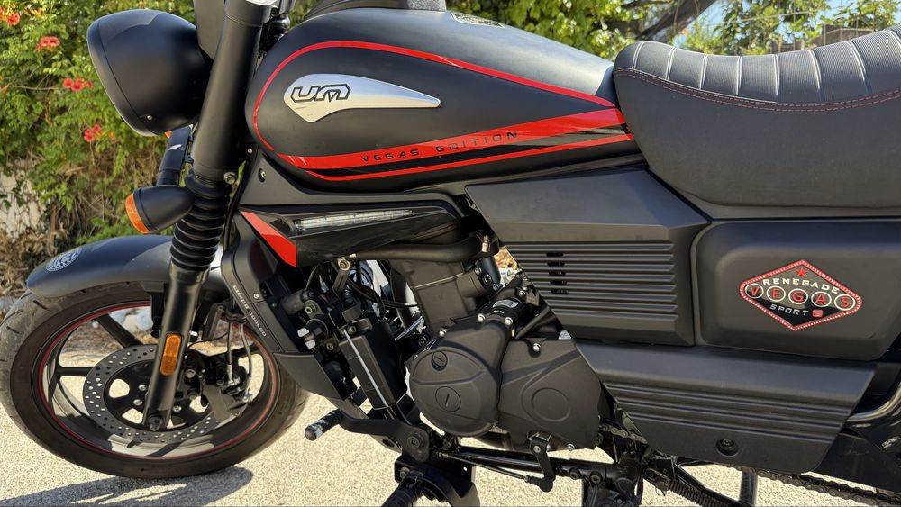UM Renegade Vegas 125cc de 2021. Praticamente nova. 2700 kms