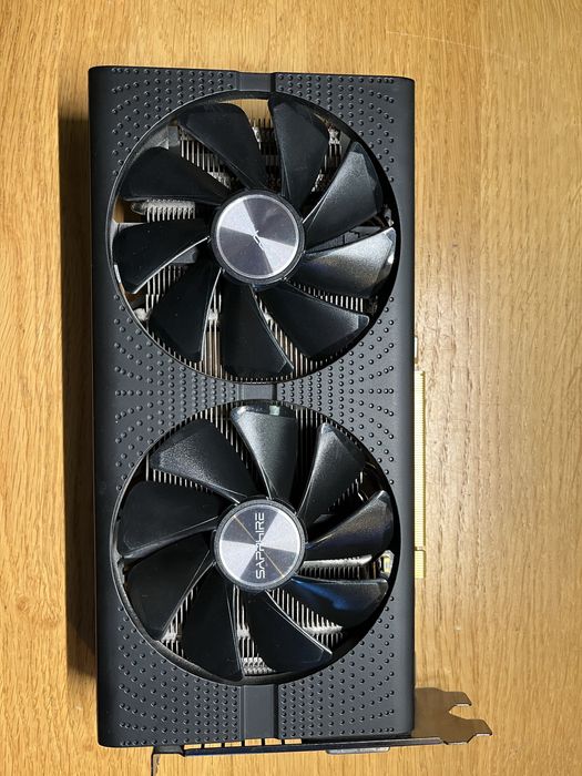 Karta graficzna / Radeon Saphire RX580 series 4GB