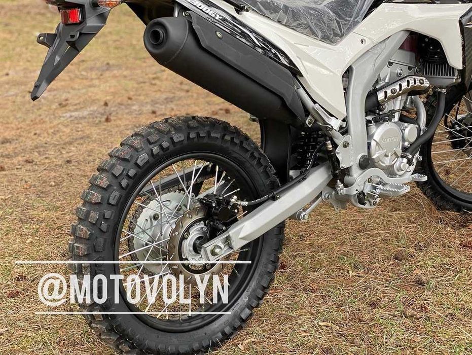 Мотоцикл LONCIN LX300GY