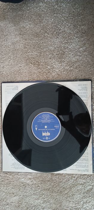 Iberia " Heroes Of The Wasteland" em Vinil