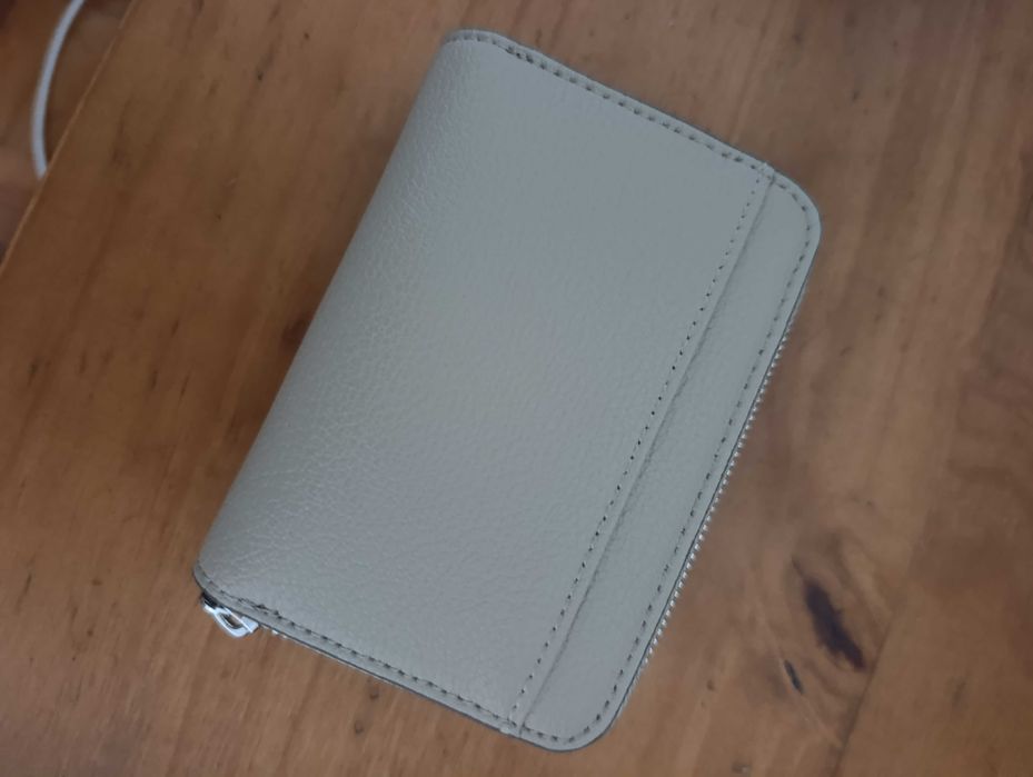 Carteira Calvin Klein Mulher Bege NOVA