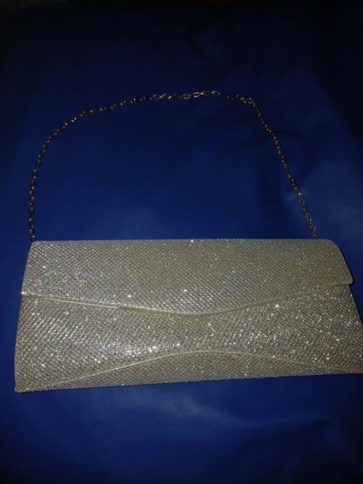 Продам жіночий клатч для вечірки