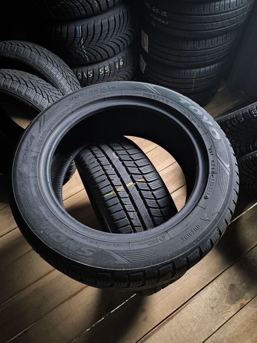 Шини зимові 205/55R16