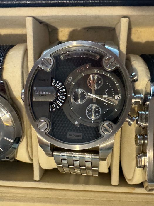 Coleção relogios vendo conjunto ou separado.