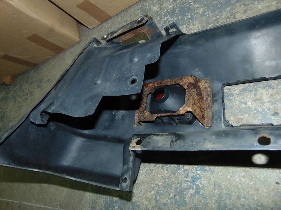 Mitsubishi Pajero para-choques
