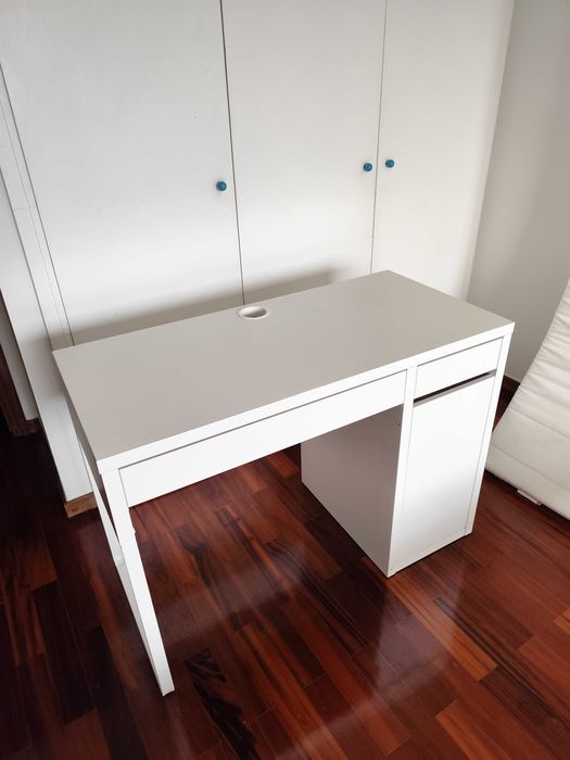 Secretária de criança