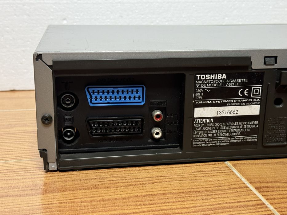 Leitor/Gravador VHS TOSHIBA