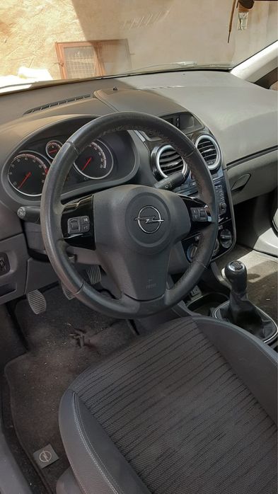 Opel Corsa — fotografia 5