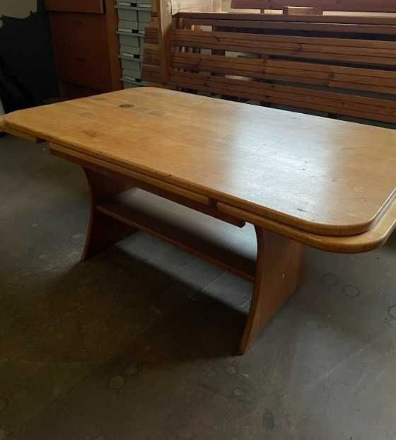 Conjunto de mesa + bancos em madeira