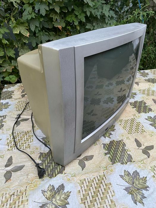 Телевизор старый BEKO