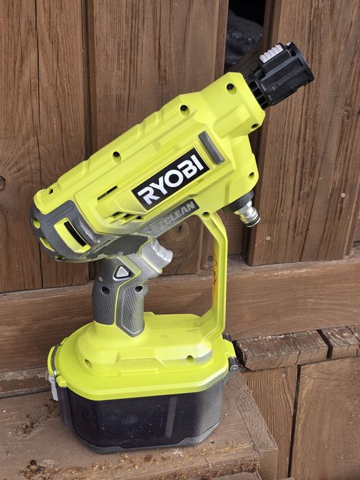 Myjka ręczna Ryobi 18V