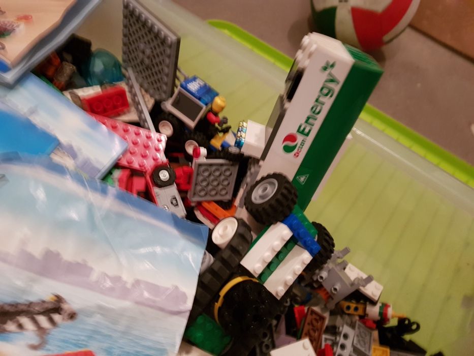 Klocki lego ponad 5 kg. Kilkadziesiąt zestawów