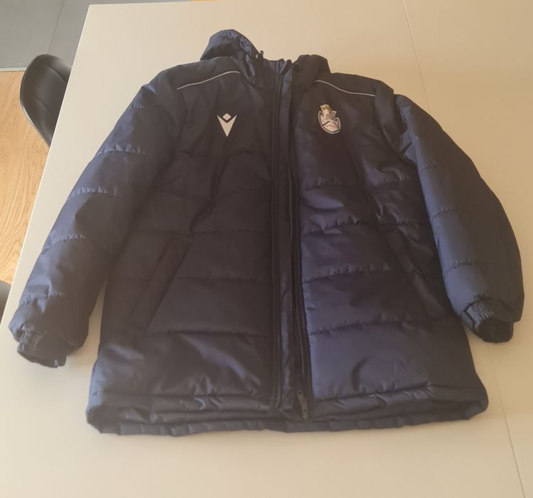 Kispo Feirense marca Macron