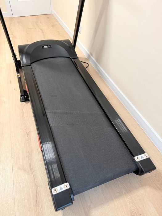 Bieżnia F1 Smart BH FITNESS G6439