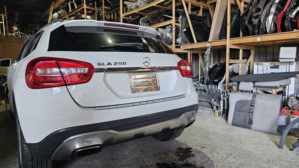 Розбірка разборка запчастини Mercedes GLA X156 250 Мерседес ГЛА
