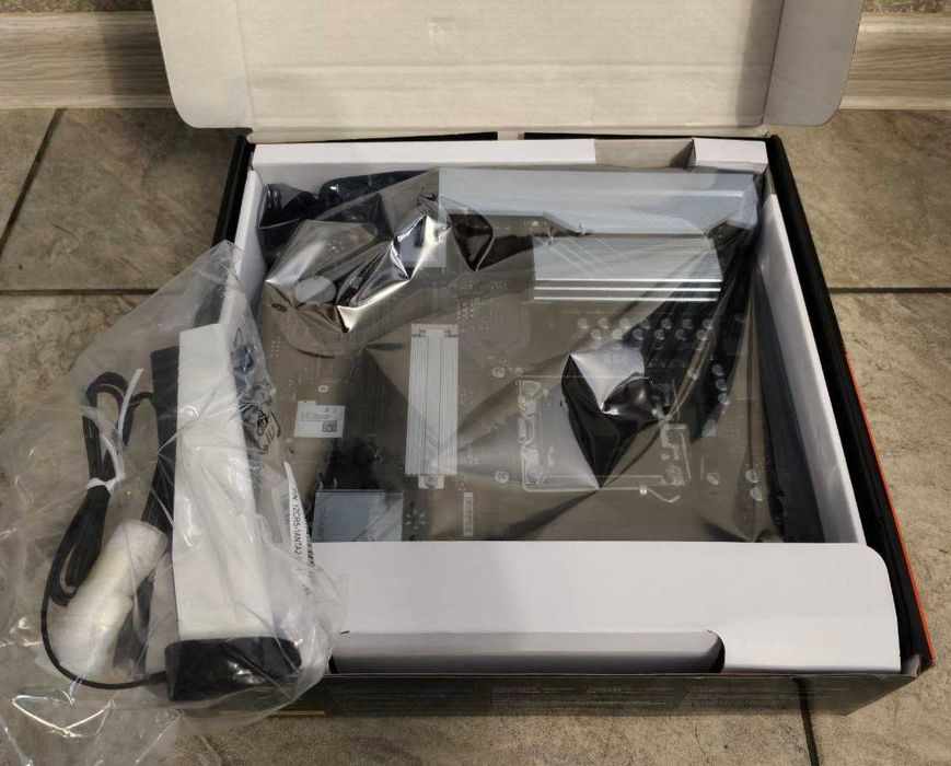 GIGABYTE B650M Gaming WiFi, AM5, DDR5