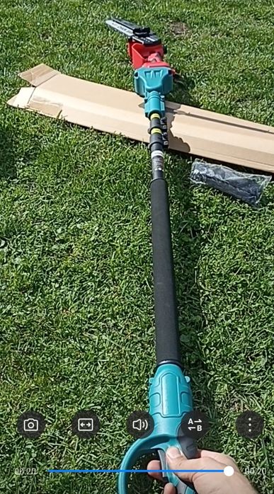 Лівша/правша Акумуляторна пила 21в працює на подовжувачі.