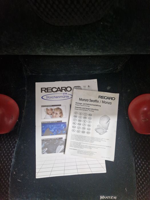 Автокрісло Recaro Monza